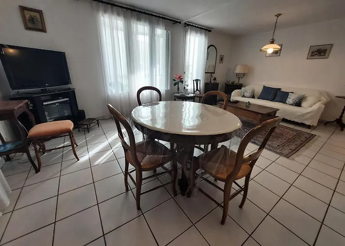 La Cerisaie - Tres Spacieux Et Confortable Pour Ce Bel ! Mae-2441 エクスレバン